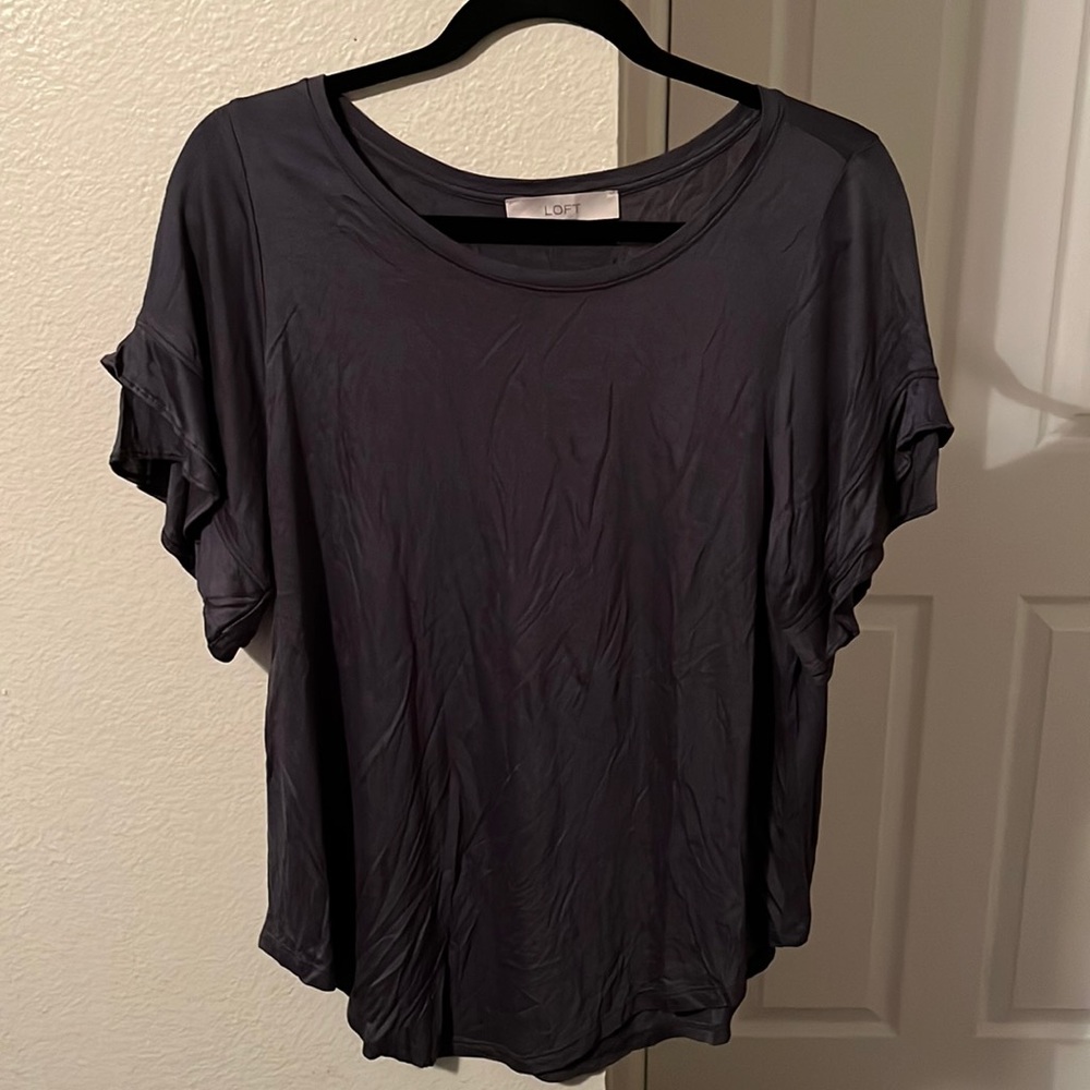 Grey Loft shirt with layered sleeves